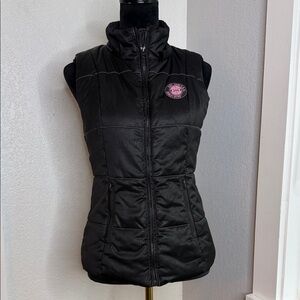 Girls With Guns Black quilted Insulated Puffer Vest Zip Outdoor pink embroidery
